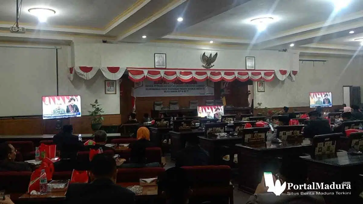 Rapat Paripurna DPRD Sumenep Dengarkan Pidato Kenegaraan Presiden RI
