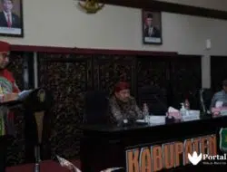 Sumenep Luncurkan Bupati Award Bagi Camat dan Lurah
