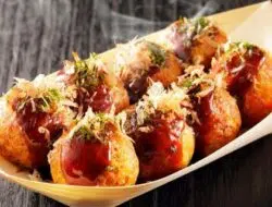 Cara Membuat Takoyaki Isi Sosis Simple Ala Rumahan, Lezat dan Super Kenyal