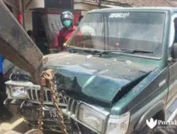 Anak Usia 4 Tahun Tewas, Toyota Kijang Tabrak Bengkel dan Pejalan Kaki