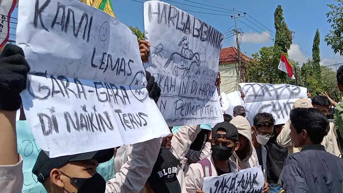 BEM Sumenep Tolak Kenaikan Harga BBM, 'Kami Lemas Gara-gara Dinaikin Terus'