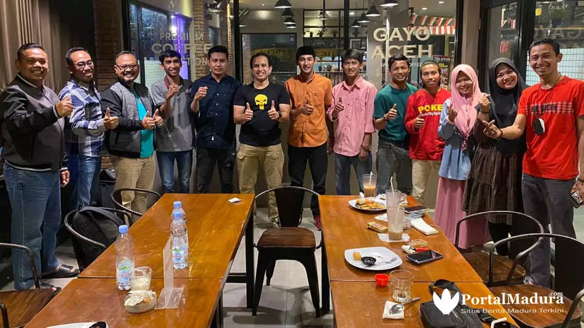 Kemesraan HMI dan Kapolres Sumenep di Cafe Lotus