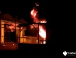 Kerugian Kebakaran Ruko dan Bengkel Capai Rp300 Juta