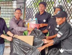 Memilah Sampah Jadi Emas