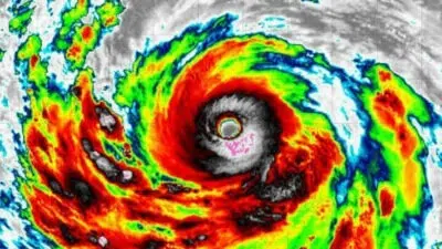 Topan Nanmadol Mendekat, Jepang Minta 2 Juta Warga Mengungsi; 335 Penerbangan dibatalkan