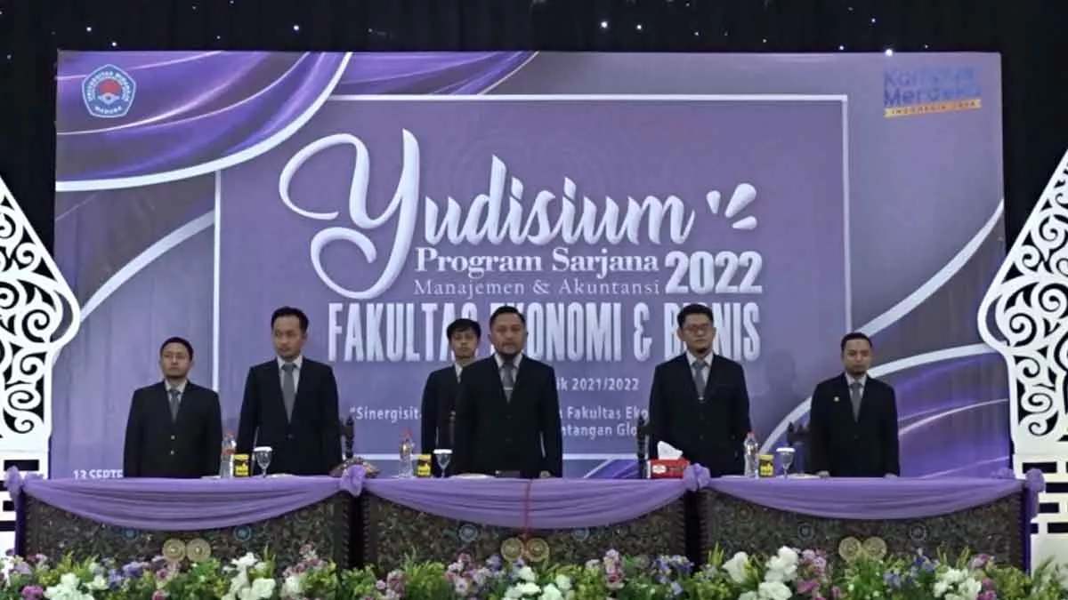 Feb Unija Madura Gelar Yudisium, Ipk Tertinggi 4,00 - Portalmadura.com FEB Unija Madura Gelar Yudisium, IPK Tertinggi 4,00