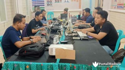 Berlangsung Vermin Dokumen Persyaratan Keanggotaan Parpol Hasil Perbaikan di KPU Sumenep