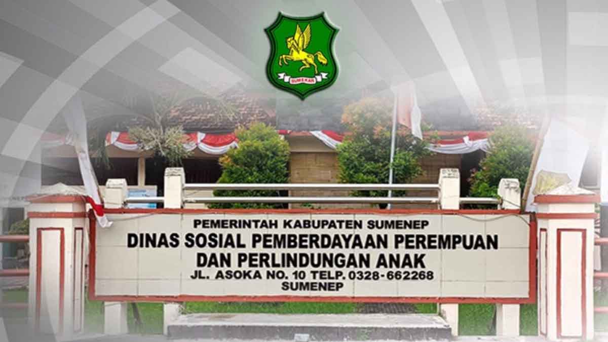 Petani dan Buruh Pabrik Rokok di Sumenep Terima BLT DBHCHT 2022