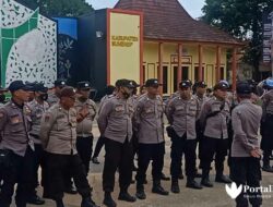 Polisi Siaga, GAM’S Gagal ‘Kepung’ Kantor Disbudporapar Sumenep