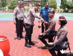 Tradisi Mandi Kembang Diktukba Polri, Ini Pesan Kapolres Sumenep