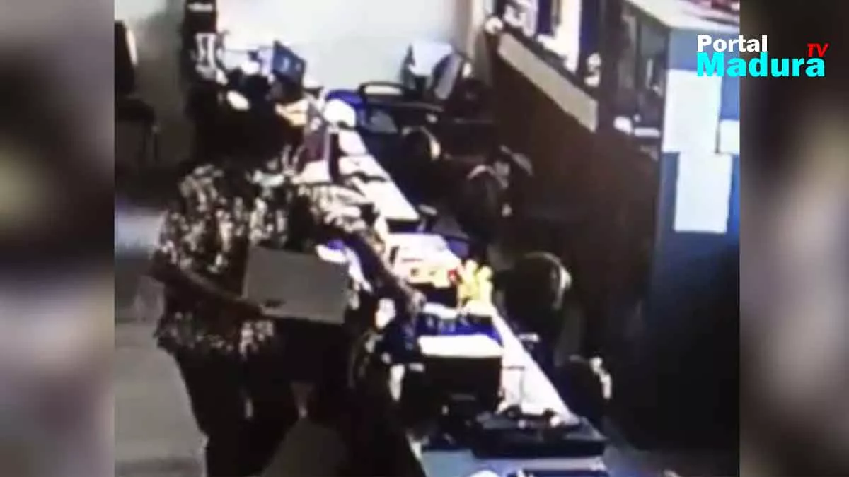 Pencurian Sejumlah Laptop Di Pemkab Sumenep Dilaporkan Ke Polisi - Portalmadura.com Pencurian Sejumlah Laptop di Pemkab Sumenep Dilaporkan ke Polisi
