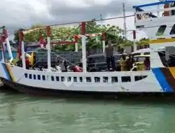 Kecelakaan Kapal, 11 Penumpang dan 7 Motor Tercebur ke Laut Penyeberangan Kalianget-Talango