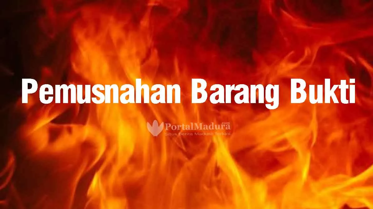 Kejari Sampang Musnahkan Barang Bukti