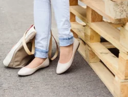 Model Sepatu yang Tetap Kece di Pakai ke Kampus