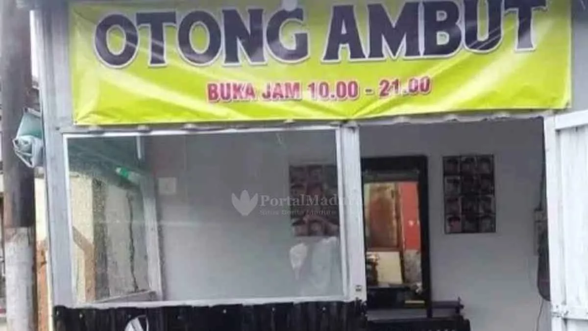 19 Spanduk Lucu, Absurdnya Bikin Geleng Kepala - Portalmadura.com 19 Spanduk Lucu, Absurdnya Bikin Geleng Kepala