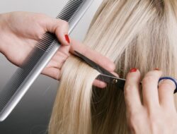 Ketahui Manfaat Potong Rambut untuk Menjaga Kesehatan