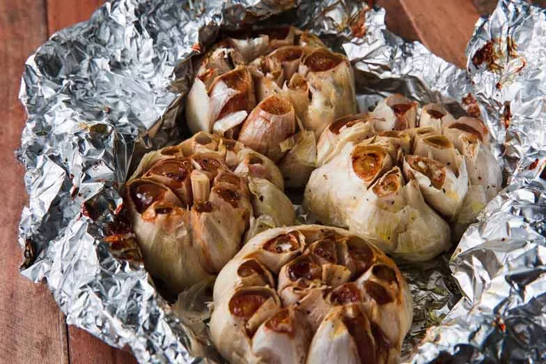 7 Manfaat Bawang Putih Bakar Untuk Kesehatan
