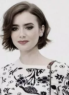 Model Rambut Pendek Wanita 2024 Terbaik - Portalmadura.com Model Rambut Pendek Perempuan
