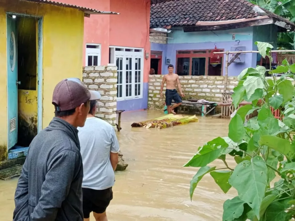 60 Rumah Warga Dua Desa di Sumenep Tergenang Air