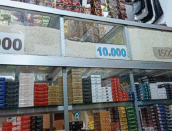 Perbedaan Beras Pera dan Pulen Yang Dijual Warga Madura