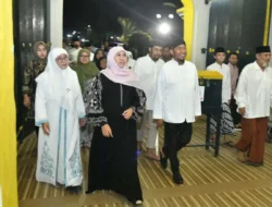 Gubernur Jawa Timur Kagumi Arsitektur Masjid Jami’ Panembahan Somala Sumenep