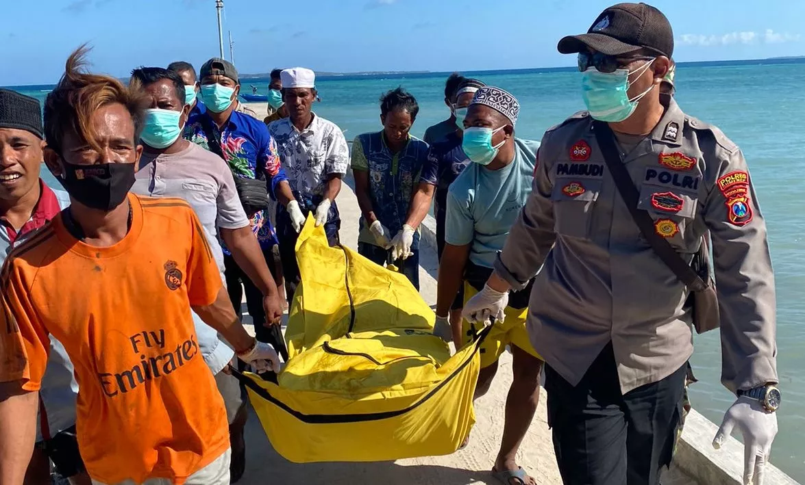 Nelayan Sumenep Ditemukan Tewas Mengapung di Pantai Selatan Gua-Gua