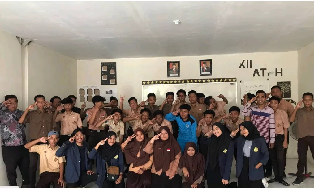 PKM-PM UTM Edukasi Santri dengan Metode Direct Instruction