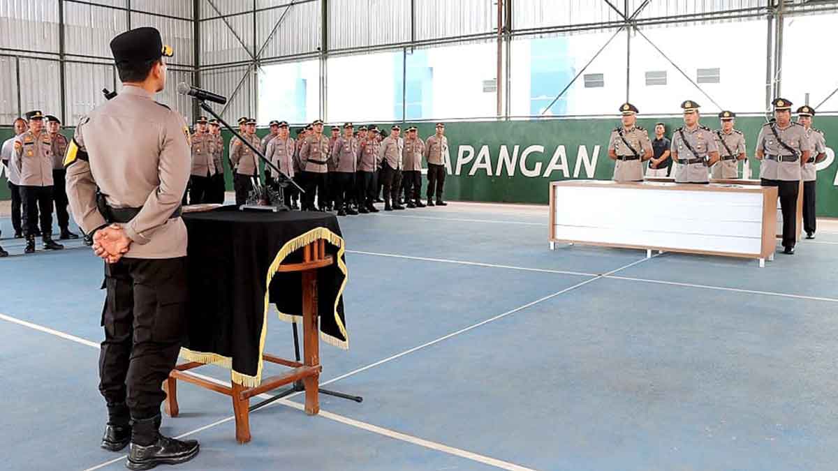 Wakapolres Sumenep, 1 Kasat dan 2 Kapolsek Kepulauan Diganti