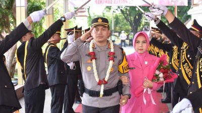 Sambut Kapolres Baru, Tradisi Pedang Pora dan Tari Muang Sangkal di Polres Sumenep