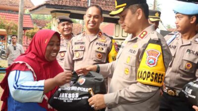Lewat Baksos dan Bakkes, TNI-Polri Gencar Sampaikan Pesan Pemilu Damai