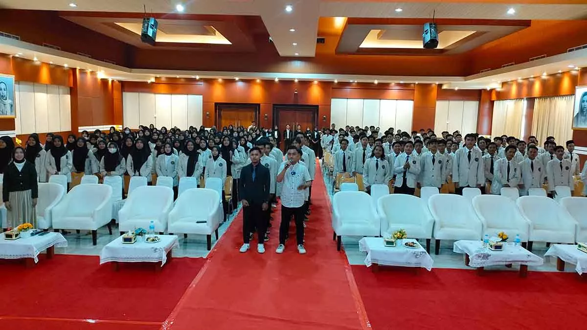 Presiden BEM dan Mahasiswa Uniba Madura Deklarasi Pemilu Damai dan Tolak Provokasi