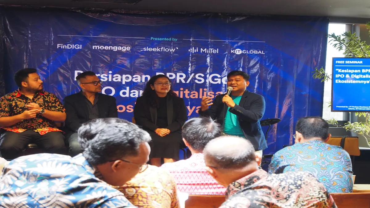 Revcomm Pimpin Digitalisasi Bpr Di Event Bpr Go Digital - Portalmadura.com RevComm Pimpin Digitalisasi BPR di Event BPR Go Digital