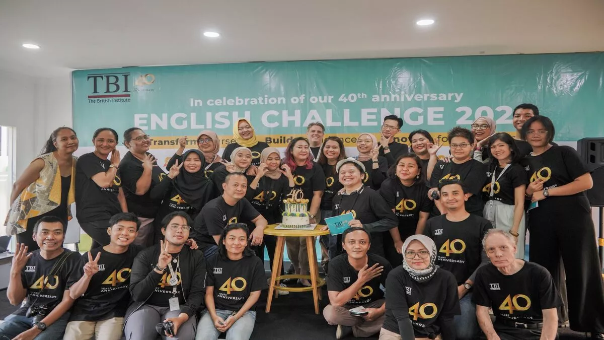 Perayaan Dan Pertandingan Bahasa Inggris Untuk Pemuda Indonesia Merayakan 40 Tahun Keberadaan The British Institute (Tbi) - Portalmadura.com Perayaan dan Pertandingan Bahasa Inggris untuk Pemuda Indonesia Merayakan 40 Tahun Keberadaan The British Institute (TBI)