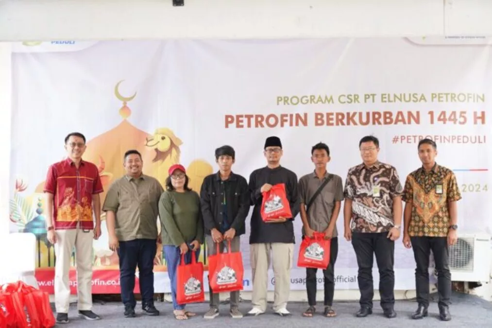 Idul Adha, Elnusa Petrofin Bagikan Daging Kurban