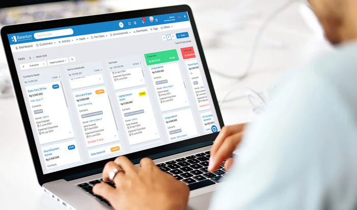 Solusi CRM Terbaik untuk Bisnis Menengah dan Enterprise