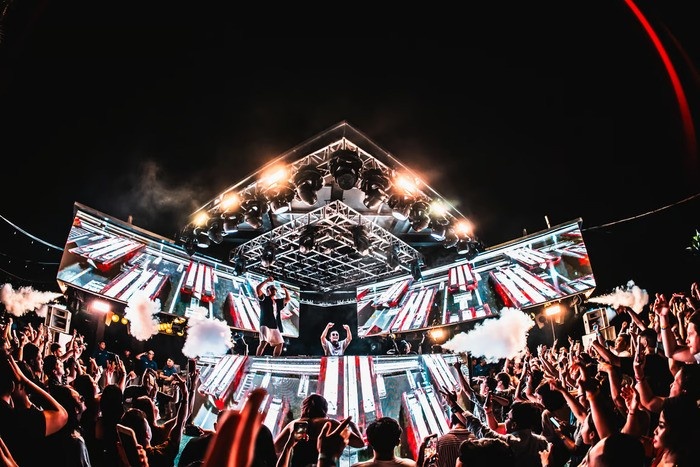 Whisnu Santika Hadir di Tomorrowland 2024