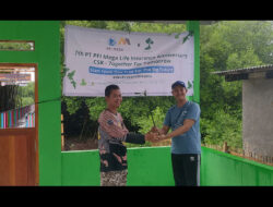 PFI Mega Life dan LindungiHutan Tanam Mangrove di Bekasi
