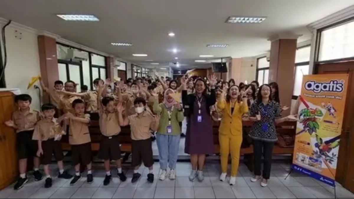 Workshop Public Speaking oleh Priska Sahanaya di SD Kalam Kudus 2