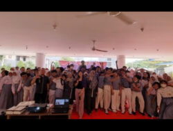 Workshop Public Speaking Coach Priska di SMK Bank Dagang Negara