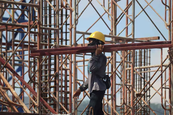 11 Strategi Cerdas Memilih Tukang Bangunan Terbaik untuk Proyek Renovasi Anda