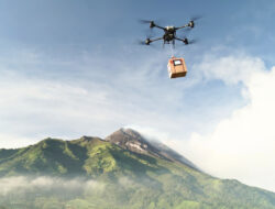 Pengiriman Drone Pertama di Indonesia oleh Halo Robotics