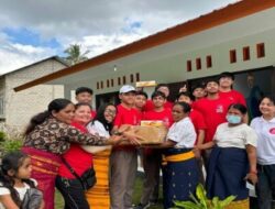 Membangun Pendidikan di Pelosok, 11 Siswa BINUS Bantu Sekolah di NTT