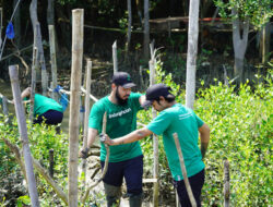 Makna Kemandirian dan Pelestarian Lingkungan oleh CEO LindungiHutan