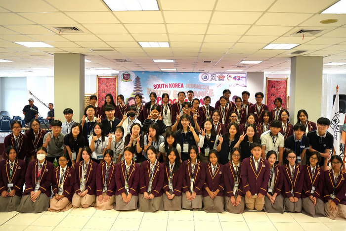 Pelajar Korea Ikuti Youth Exchange di BINUS SCHOOL Serpong