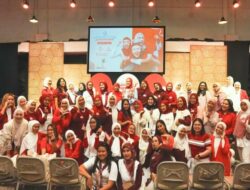 Gathering Ibu2Canggih Sukses Bantu 50 Momfluencer Jadi Lebih Canggih