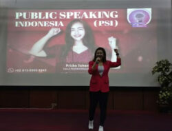 Priska Sahanaya Dorong Public Speaking di SD Katolik Sang Timur