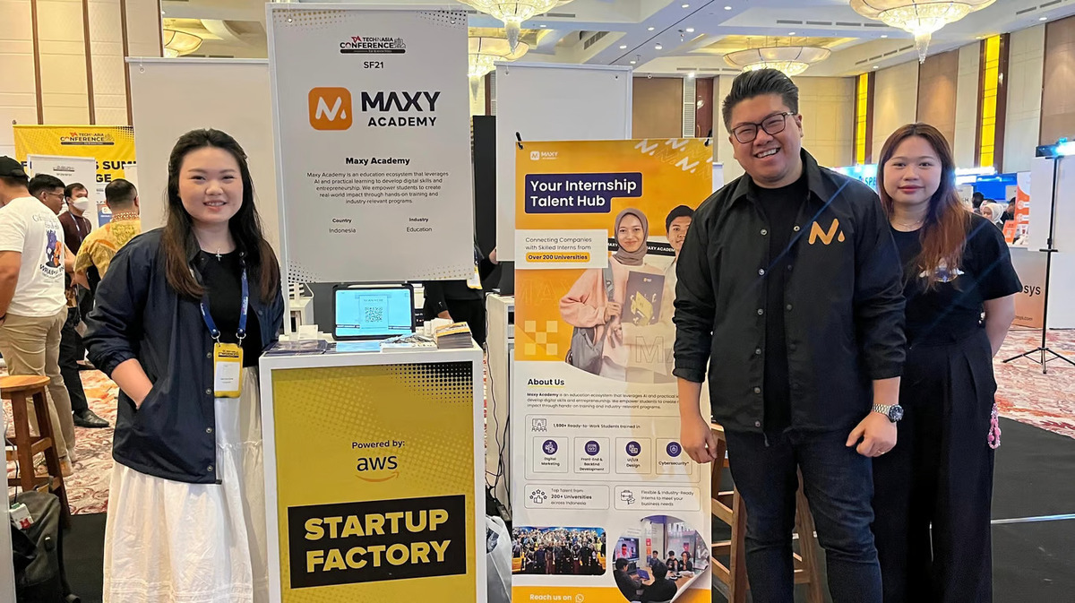Maxy Academy Hadiri TechInAsia Jakarta (Sumber : Maxy Academy)