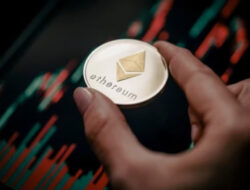 Ethereum Tertekan, Whale Mulai Mundur: Sinyal Harga Turun?