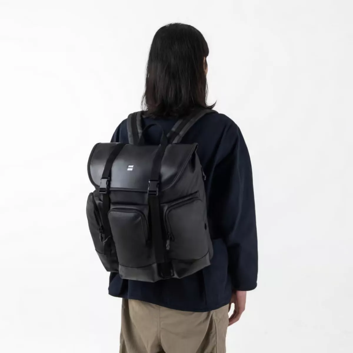 Backpack Bodypack Tri Hector: Pilihan Tas Multifungsi untuk Mobilitas Modern