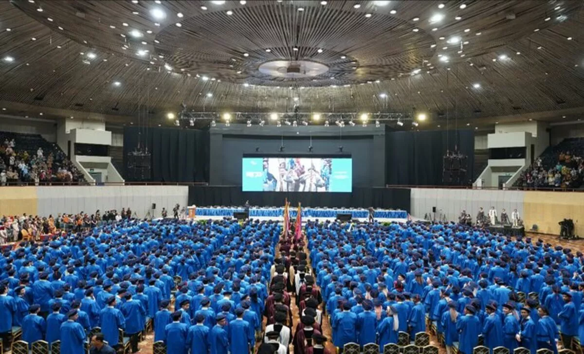 7.027 Lulusan BINUS University Siap Terjun ke Dunia Kerja
